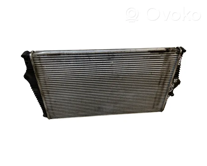 Volvo XC90 Chłodnica powietrza doładowującego / Intercooler 