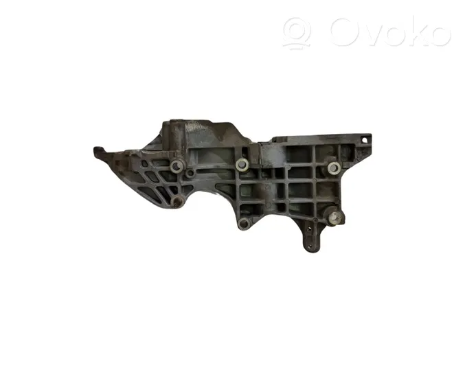 Volkswagen Tiguan Generator/alternator bracket 03L903143Q