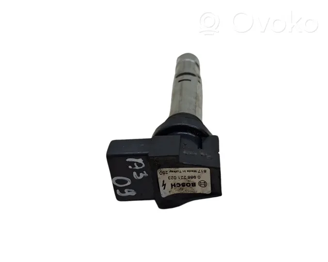 Audi A3 S3 A3 Sportback 8P High voltage ignition coil 0986221023