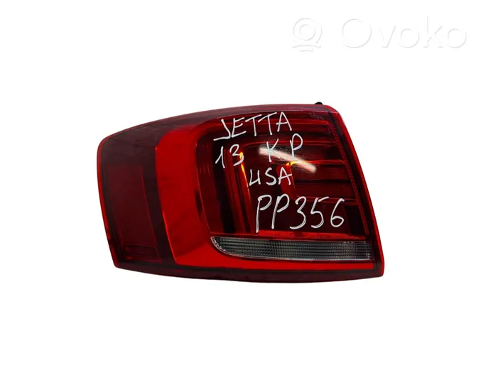 Volkswagen Jetta VI Rear/tail lights 5C6945207