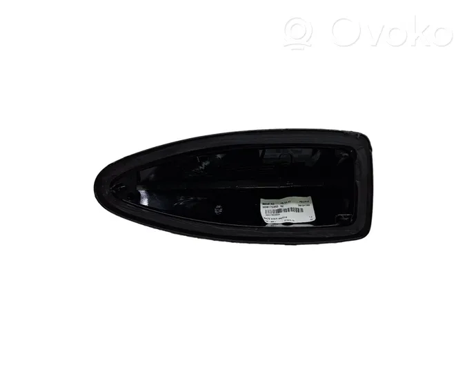 BMW 7 F01 F02 F03 F04 Kattoantennin (GPS) suoja 9175355