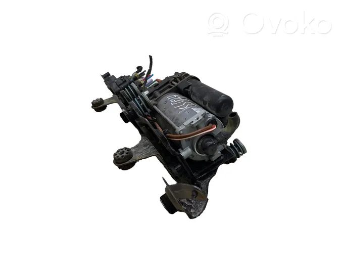 Audi e-tron Compressore/pompa sospensioni pneumatiche 4KE616005D