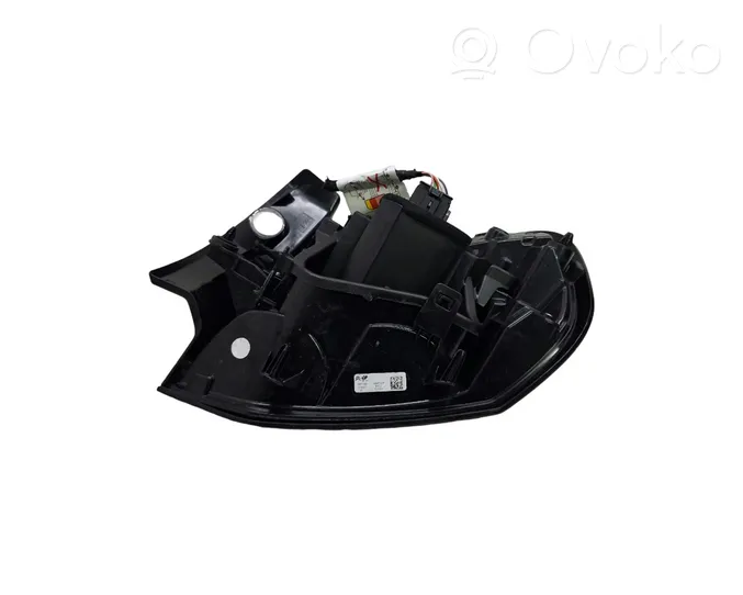 Citroen C4 III e-C4 Luci posteriori 9831100280