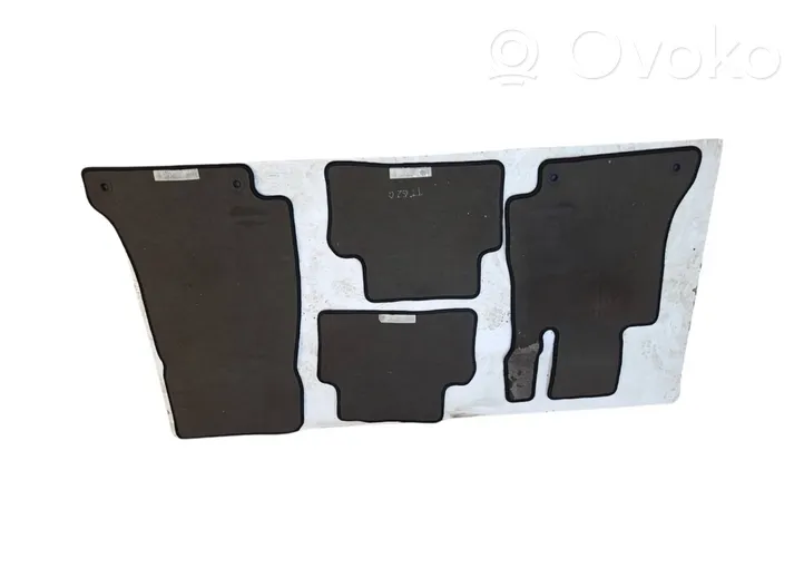 Mercedes-Benz CLS C257 Kit tapis de sol auto A2136806905