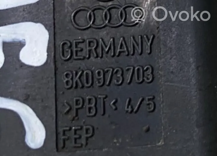 Audi A4 S4 B9 Czujnik poziomowania tylnego zawieszenia pneumatycznego 8K0973703