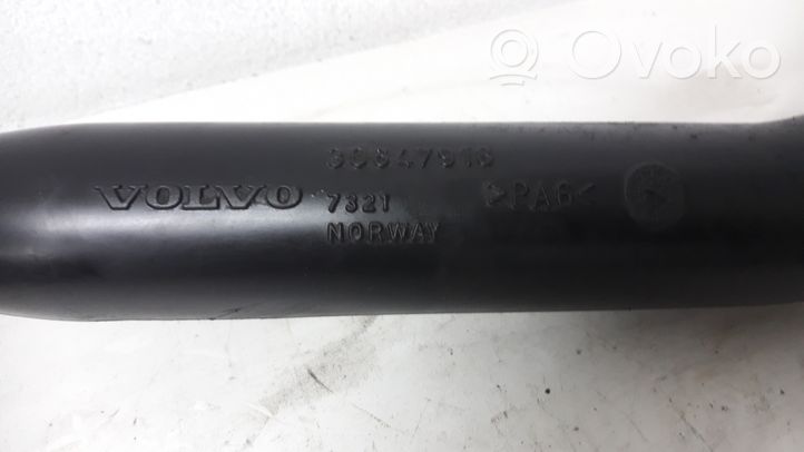Volvo XC70 Tube d'admission de tuyau de refroidisseur intermédiaire 
