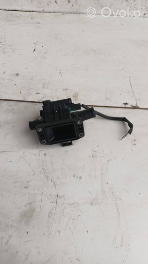 Peugeot 307 Boîtier de thermostat / thermostat PA66GF30