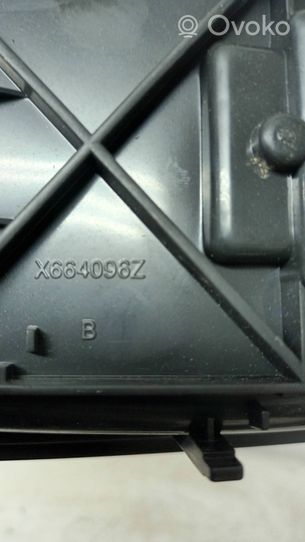 Volkswagen Golf IV Lämmittimen puhallin X6640982