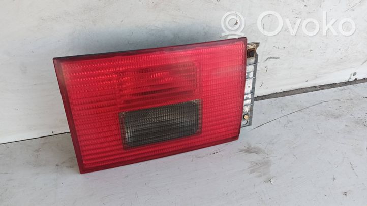 Volkswagen Sharan Lampy tylnej klapy bagażnika 7m3945112