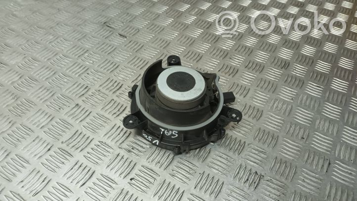 Volvo V50 Garsiakalbis (-iai) galinėse duryse 8651207