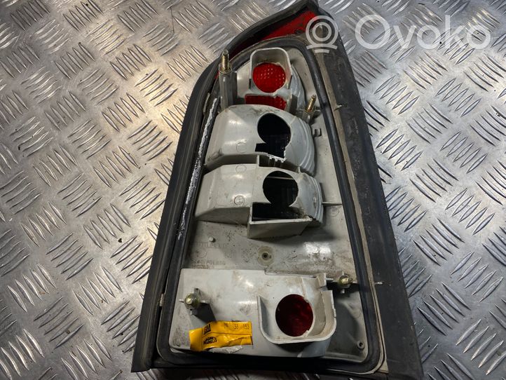 Opel Vectra B Lampa tylna 09153153