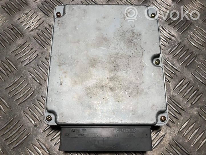 Mazda MPV Sterownik / Moduł ECU RF5G18881C