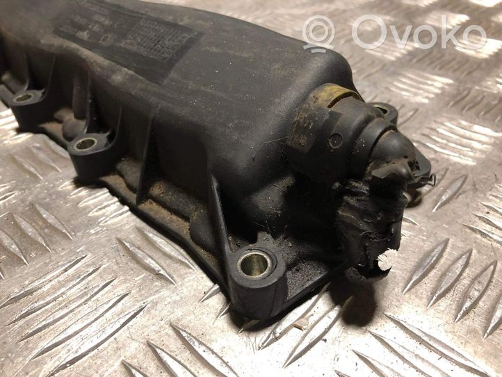 Citroen C5 Cache culbuteur 9633287480