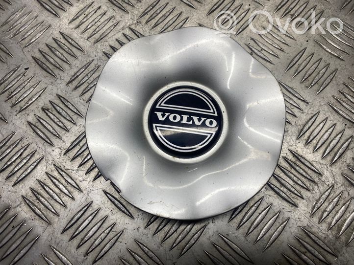 Volvo 850 Gamyklinis rato centrinės skylės dangtelis (-iai) 9140405