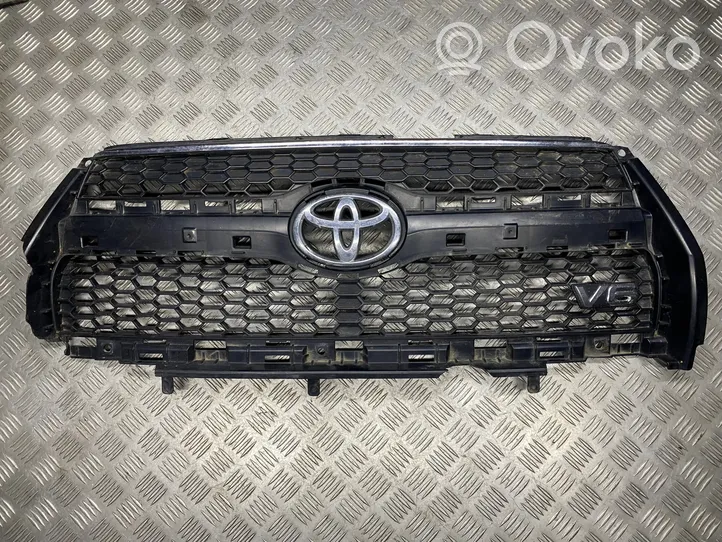 Toyota RAV 4 (XA30) Maskownica / Grill / Atrapa górna chłodnicy 531010R050
