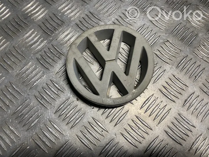 Volkswagen Sharan Mostrina con logo/emblema della casa automobilistica 7M0853601L