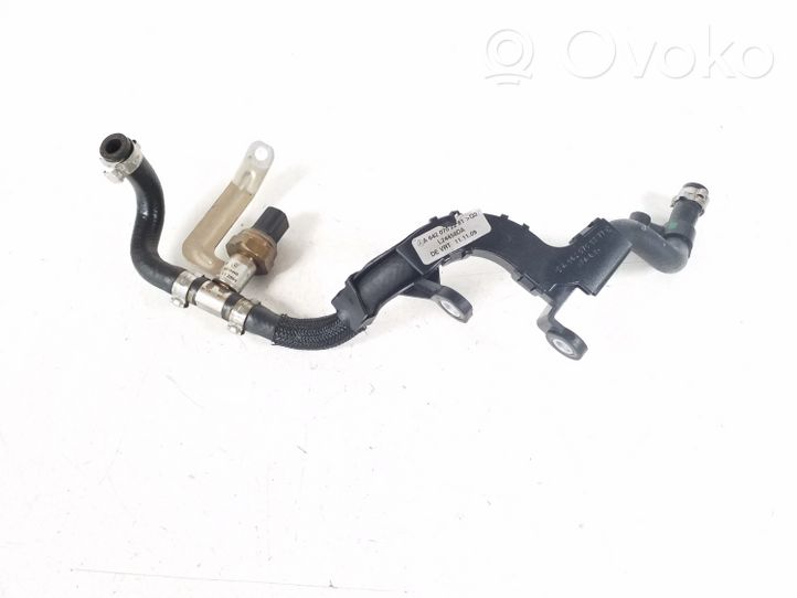 Mercedes-Benz E C207 W207 Fuel line pipe 