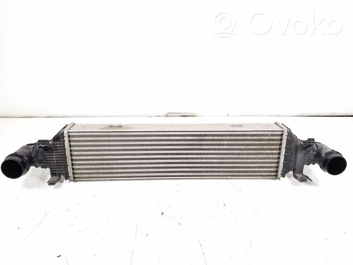 Mercedes-Benz E C207 W207 Chłodnica powietrza doładowującego / Intercooler 