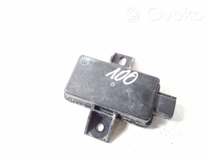 Mercedes-Benz SLK R172 Module de pression des pneus A0009003704