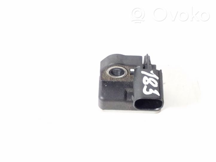 Mercedes-Benz CLS C219 Airbagsensor Crashsensor Drucksensor A0055421218