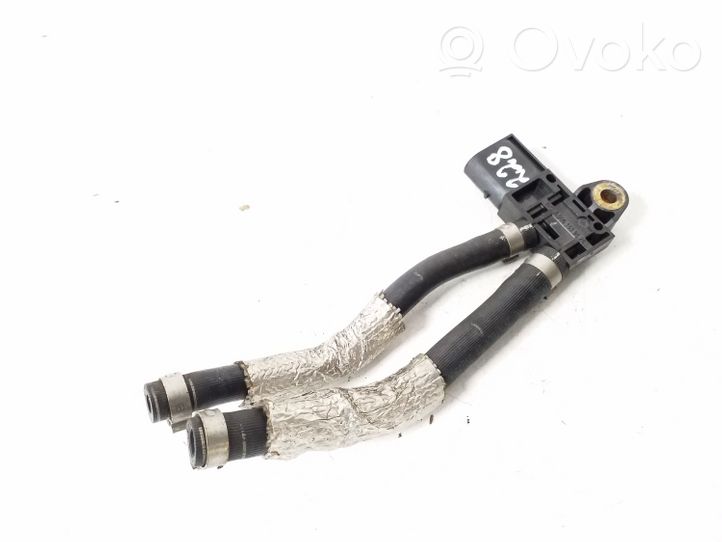 Mercedes-Benz E C207 W207 Capteur de pression des gaz d'échappement A0061539528