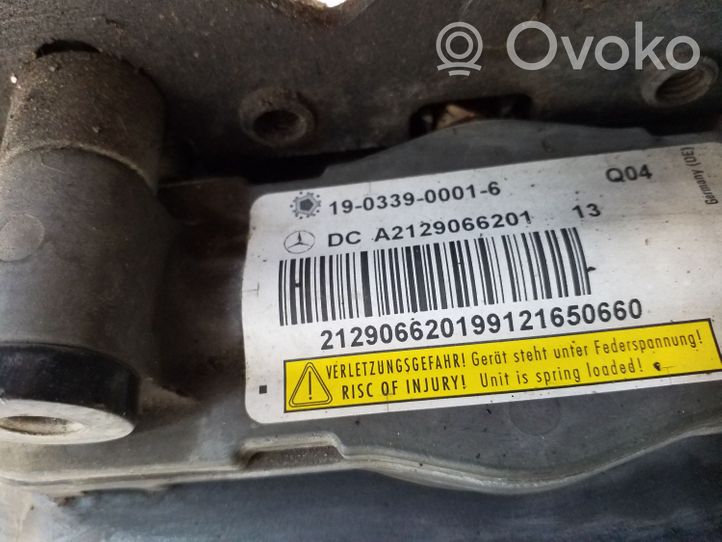 Mercedes-Benz E C207 W207 Cerniere del vano motore/cofano A2129066201