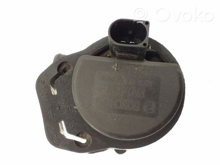 Mercedes-Benz E C207 W207 Pompe à eau de liquide de refroidissement A2118350028