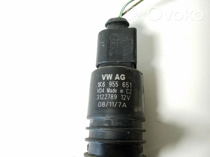 Volkswagen Touareg II Pompe de lave-glace de pare-brise 1K6955651