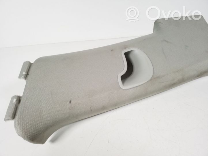 Volkswagen Touareg II Rivestimento montante (D) (superiore) 7P6867242G