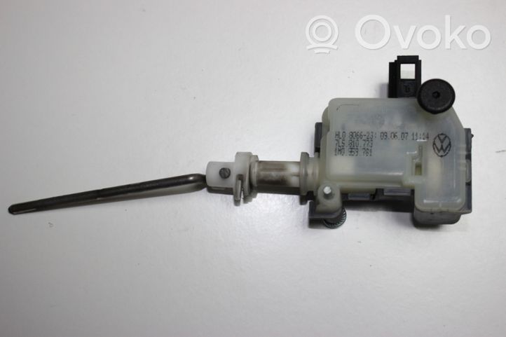 Porsche Cayenne (9PA) Serratura del tappo del serbatoio del carburante 7L5810773