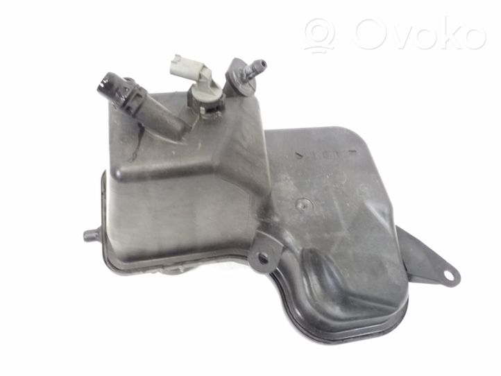 BMW X3 E83 Vase d'expansion / réservoir de liquide de refroidissement 7800293