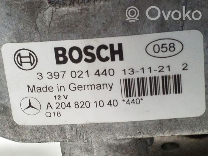 Mercedes-Benz E C207 W207 Etupyyhkimen vivusto A2048201040