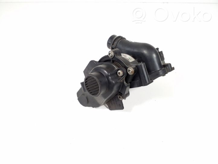 Volkswagen Scirocco Kühlwasserpumpe Wasserpumpe 06J121026G