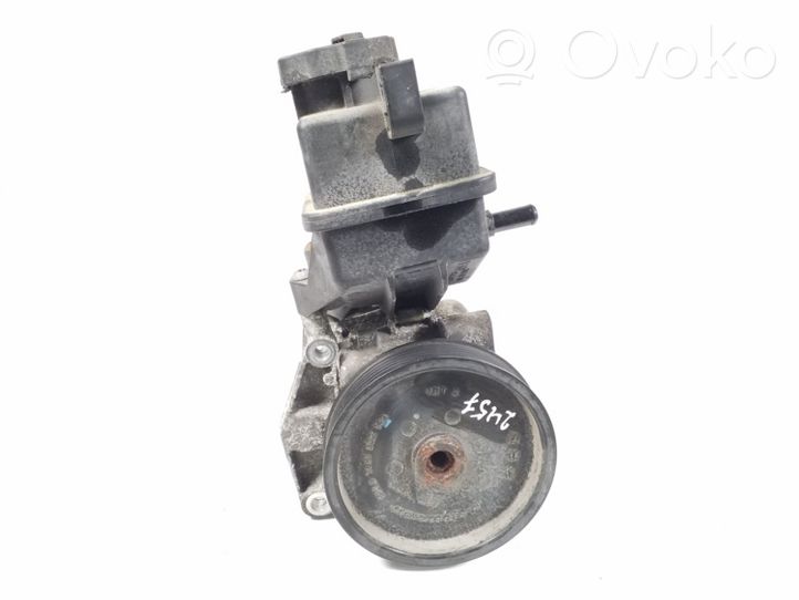 Mercedes-Benz R W251 Ohjaustehostimen pumppu A0064666101