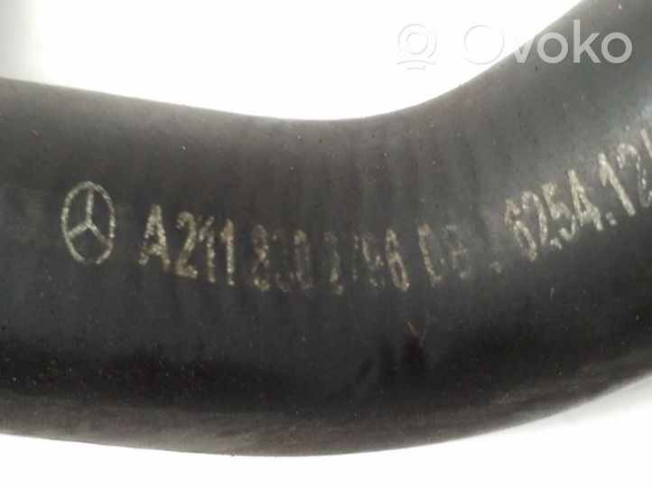 Mercedes-Benz CLS C219 Tube d'admission d'air A2118302796