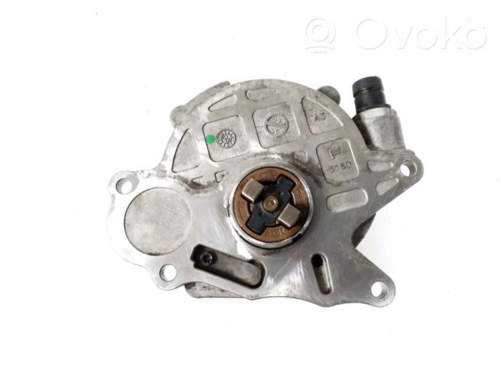 Audi A3 S3 8P Alipainepumppu 03L145100