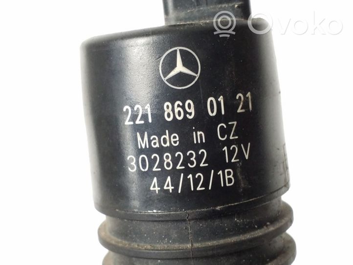 Mercedes-Benz SLK R172 Pompa spryskiwacza szyby przedniej / czołowej A2218690121