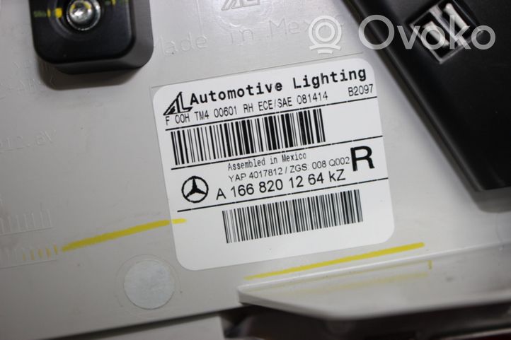 Mercedes-Benz GL X166 Luci posteriori del portellone del bagagliaio A1668201264