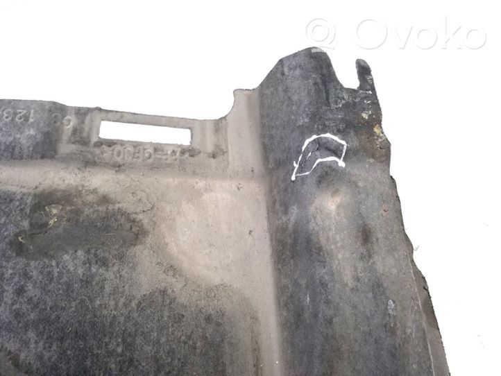 Audi A6 S6 C7 4G Osłona tylna podwozia pod bagażnik 4G0825216A