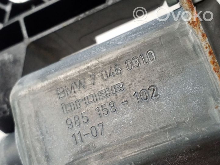 BMW 7 F01 F02 F03 F04 Fensterhebermechanismus ohne Motor Tür hinten 7182095