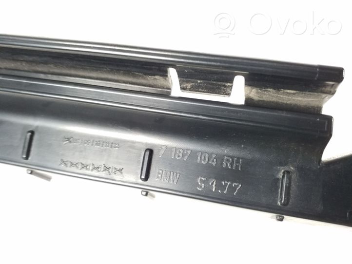 BMW 7 F01 F02 F03 F04 Listello di supporto del sottoporta 7187104