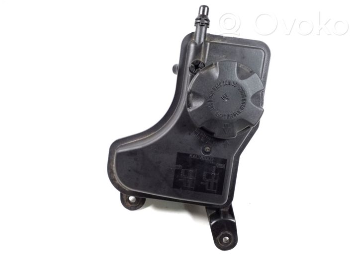 BMW 1 E82 E88 Vase d'expansion / réservoir de liquide de refroidissement 7810592