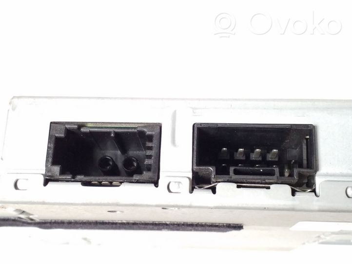 Mercedes-Benz ML W164 Controllo multimediale autoradio A2048708026