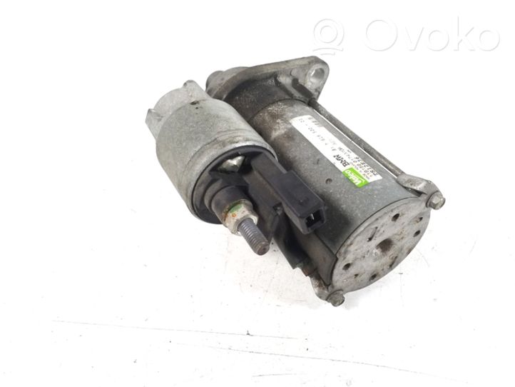 BMW 1 E82 E88 Starter motor 7616500