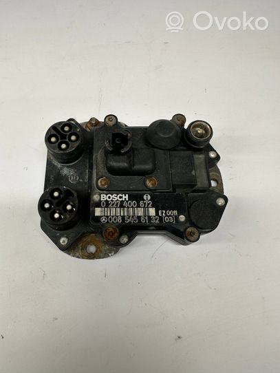 Mercedes-Benz E W124 Combustion module de contrôle 0085456132