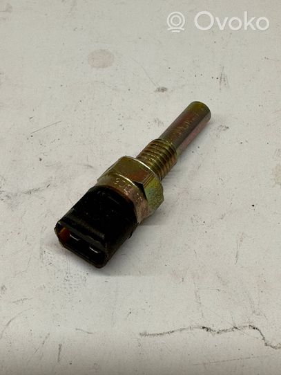 Mercedes-Benz W123 Sonde de température de liquide de refroidissement 0280130006