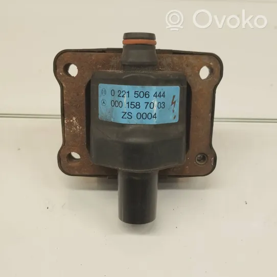 Mercedes-Benz E W124 High voltage ignition coil 0001587003