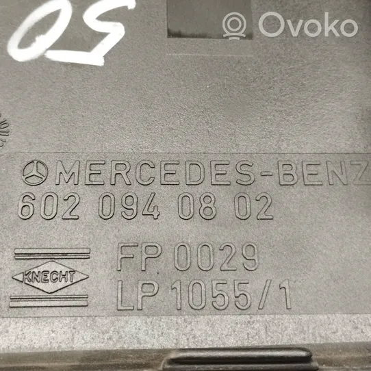 Mercedes-Benz E W124 Misuratore di portata d'aria 0005429314