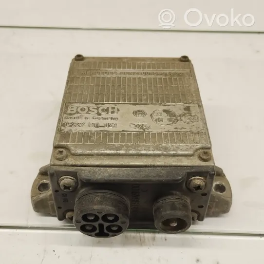 Mercedes-Benz S W126 Combustion module de contrôle 0015458632