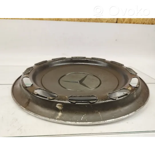 Mercedes-Benz 250 280 C CE W114 R 14 riteņa dekoratīvais disks (-i) 1154010324